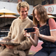 Image for article titled “Internet bad” is about as deep as the satire goes in Gia Coppola’s insufferable Mainstream